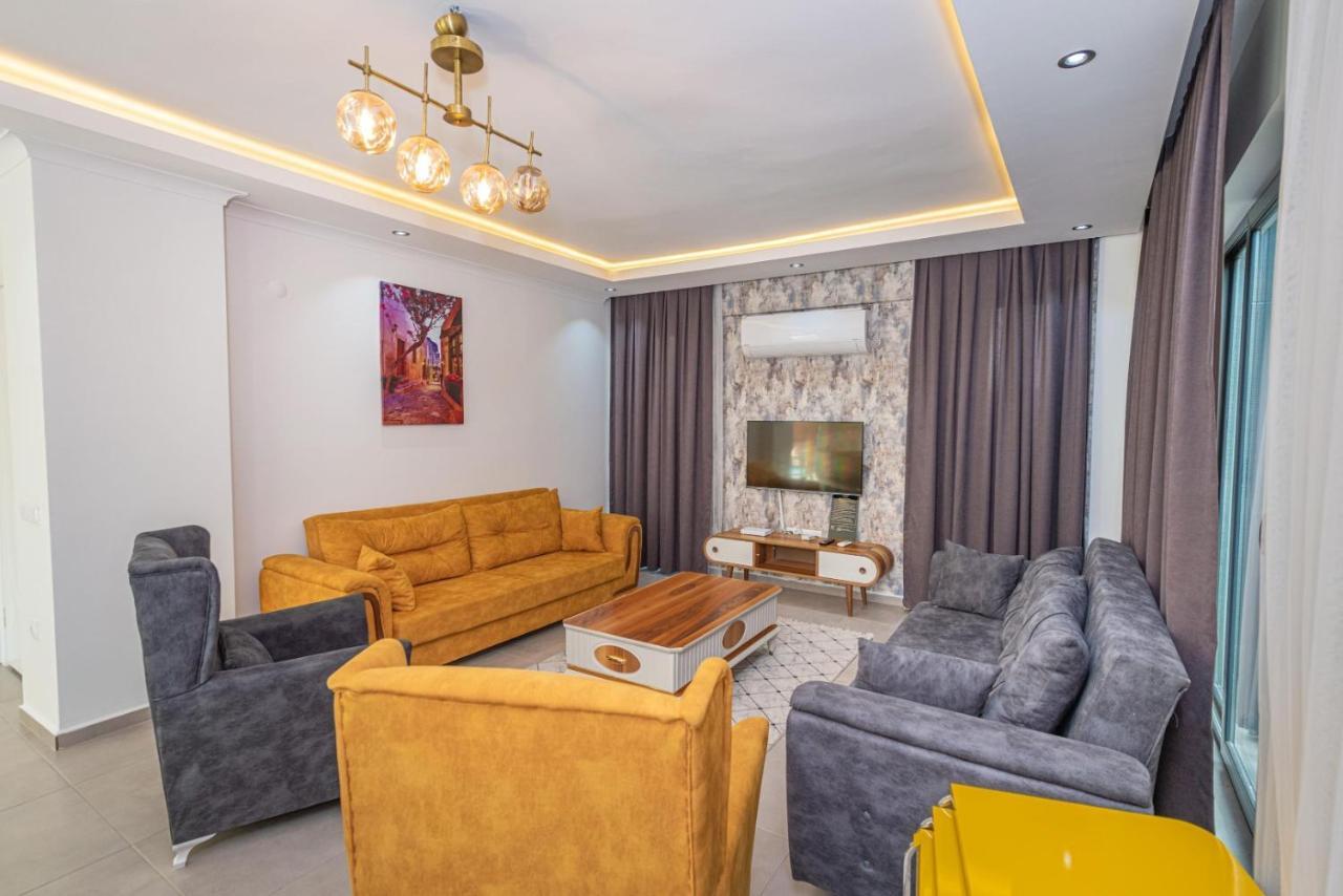 4 Bedroom Holiday Villa In Hisaroenue Oeluedeniz- Gold Rose Фетие Екстериор снимка