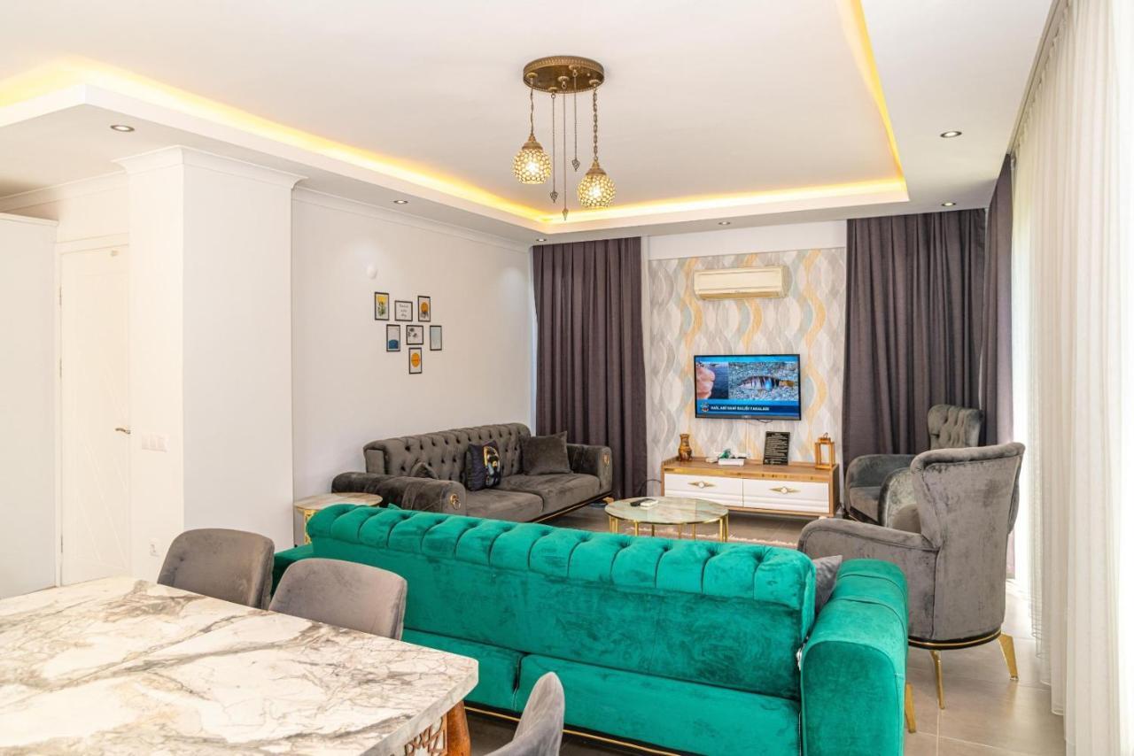 4 Bedroom Holiday Villa In Hisaroenue Oeluedeniz- Gold Rose Фетие Екстериор снимка